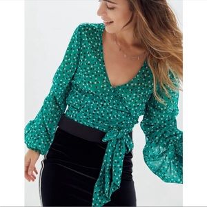 EUC C/MEO Collective green wrap too